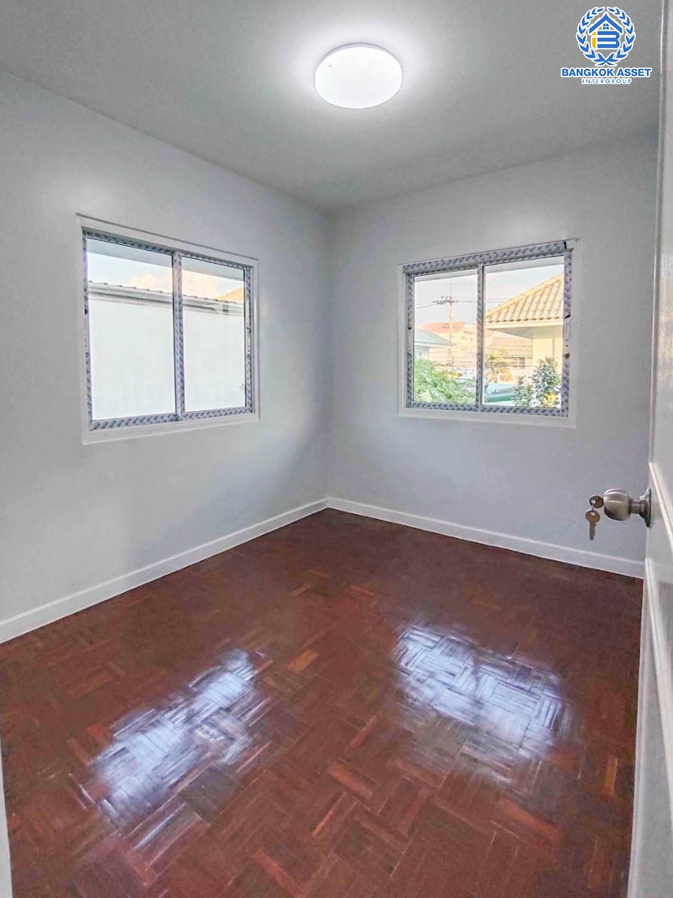 *****บ้านแฝดมือสอง ย่านนนทบุรี ม.พฤกษา30 บ้านกล้วย-ไทรน้อย หลังมุม เนื้อที่ 35 ตร.ว. ฟังก์ชัน 3 ห้องนอน 2 ห้องน้ำ จอดรถได้ 2 คัน ตอบโจทย์ทุกการอยู่อาศัย บนทำเลเชื่อมต่อถนนกาญจนาภิเษก ใกล้เซ็นทรัลเวสต์เกต และรถไฟฟ้าสายสีม่วง "สถานีคลองบางไผ่"